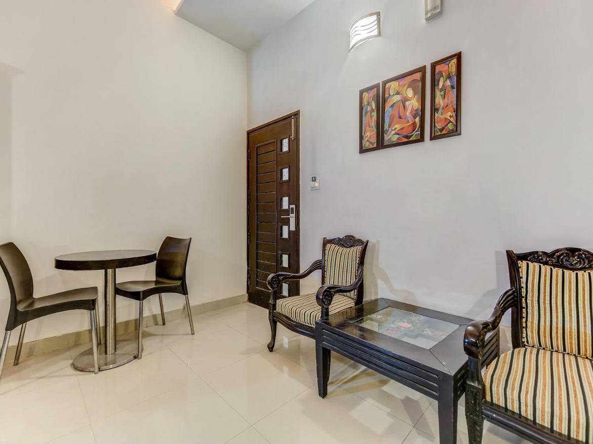 Oyo 27999 Hotel Deep Sirsa Luaran gambar